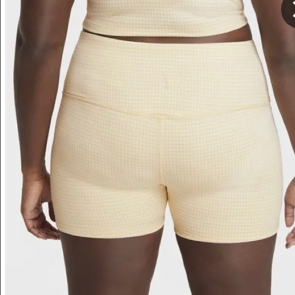 NWT Nike Dri-Fit High waisted Yoga shorts - Picture 3 of 11